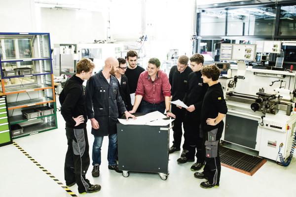 ©️elobau GmbH & Co. KG.